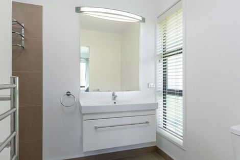 Photo of property in 27 Glentui Place, Waikawa, Picton, 7220