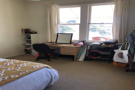 Photo of property in 37 Raroa Road, Kelburn, Wellington, 6012