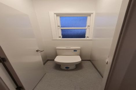 Photo of property in 9 Lipman Street, Mount Victoria, Wellington, 6011