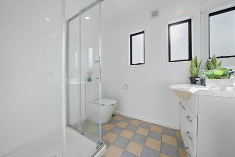 Photo of property in The Grange, 1/92 Bush Road, Albany, Auckland, 0632