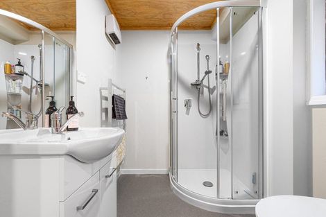 Photo of property in 1/183 Edgecumbe Road, Tauranga South, Tauranga, 3112