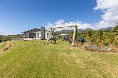 Photo of property in 1801 Mangorei Road, Mangorei, New Plymouth, 4371