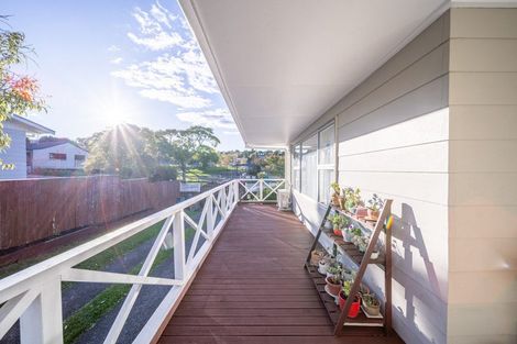 Photo of property in 29 Matipo Crescent, Pukete, Hamilton, 3200