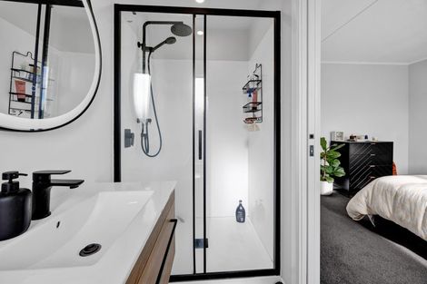 Photo of property in 5 Wills Road, Bell Block, New Plymouth, 4312