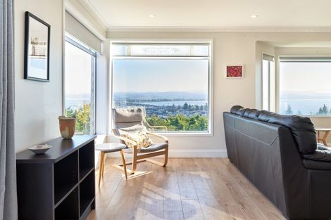 Photo of property in 32a Roslyn Road, Bluff Hill, Napier, 4110