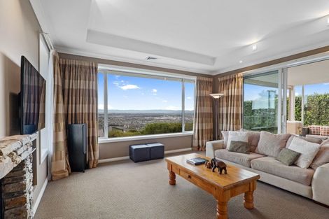 Photo of property in 6 Stonewall Place, Huntsbury, Christchurch, 8022