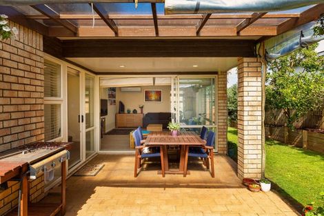 Photo of property in 1/38b Athens Road, Onehunga, Auckland, 1061