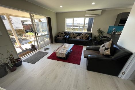 Photo of property in 14 Laureston Avenue, Papatoetoe, Auckland, 2025