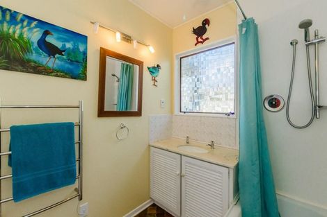 Photo of property in 70 Belvedere Avenue, Waikanae, 5036