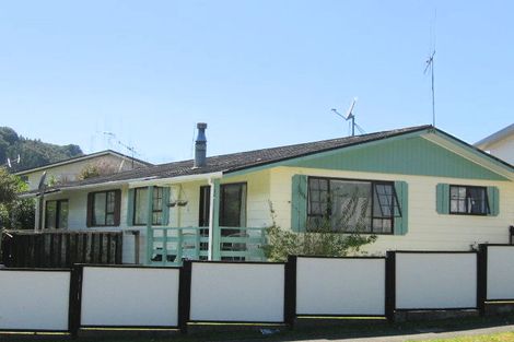 Photo of property in 15b Amber Grove, Birchville, Upper Hutt, 5018