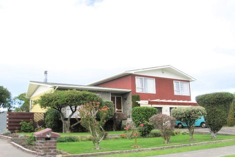 Photo of property in 11 Wynyard Crescent, Tamatea, Napier, 4112