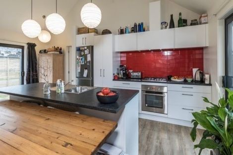 Photo of property in 30 Marbleleaf Lane, Albert Town, Wanaka, 9305