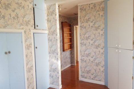 Photo of property in 6 Bloomfield Place, Epsom, Auckland, 1023