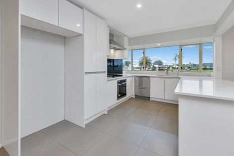 Photo of property in 1 Barbados Way, One Tree Point, 0118