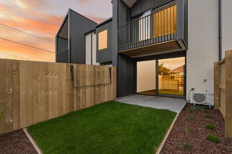 Photo of property in 12/18 Feilding Street, Addington, Christchurch, 8024