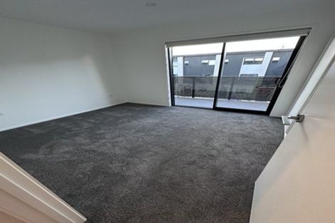 Photo of property in 4/61 Matipo Road, Te Atatu Peninsula, Auckland, 0610