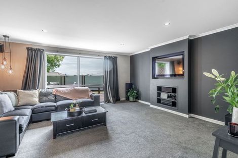 Photo of property in 62 Oteramika Road, Rockdale, Invercargill, 9812