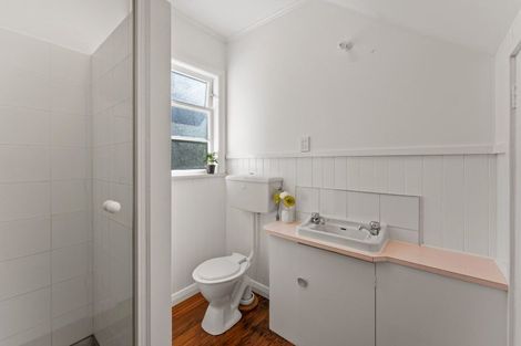 Photo of property in 9 Rosehaugh Avenue, Karori, Wellington, 6012