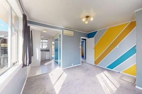 Photo of property in 2/15 Clouston Park Road, Ebdentown, Upper Hutt, 5018