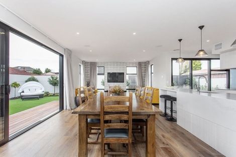 Photo of property in 69 Mansfield Avenue, St Albans, Christchurch, 8014