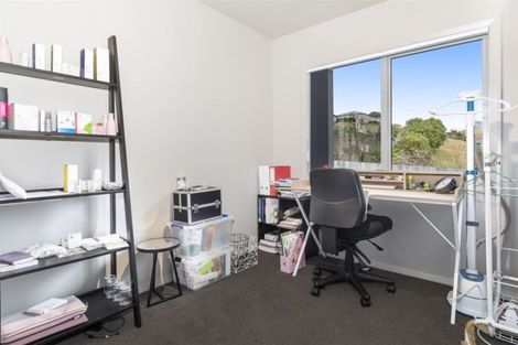 Photo of property in 3 Waikite Way, Welcome Bay, Tauranga, 3175