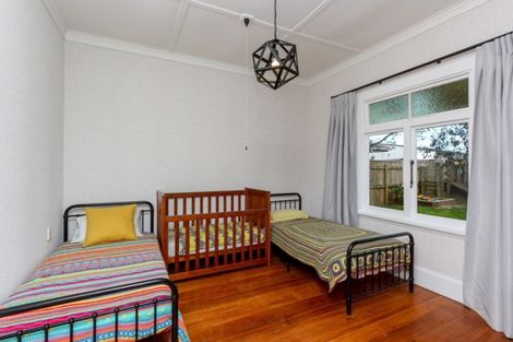 Photo of property in 372a Carrington Street, Upper Vogeltown, New Plymouth, 4310