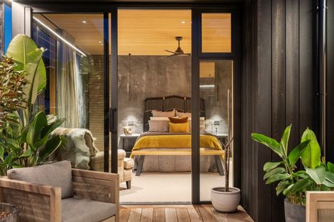 Photo of property in 73a Beach Road, Otumoetai, Tauranga, 3110