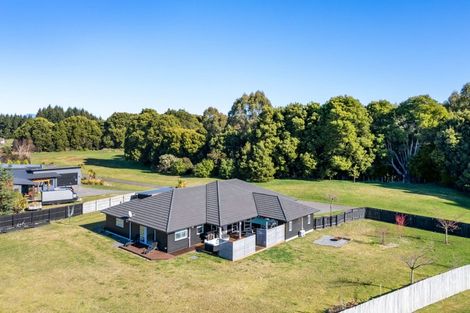 Photo of property in 27/500 Kinloch Road, Kinloch, Taupo, 3377
