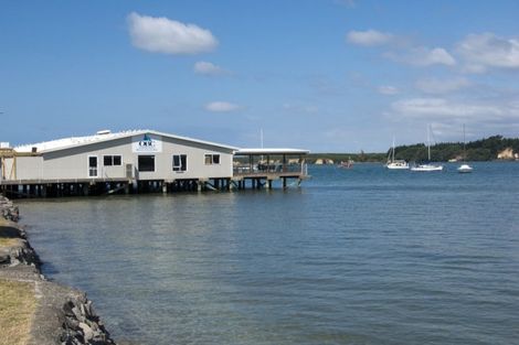 Photo of property in 100 Hamurana Road, Omokoroa, 3114