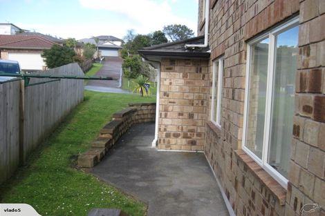 Photo of property in 18 Nimstedt Avenue, Oteha, Auckland, 0632