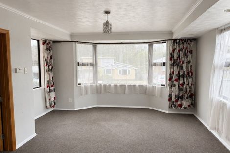 Photo of property in 16 Kinmont Crescent, Kinmont Park, Mosgiel, 9024