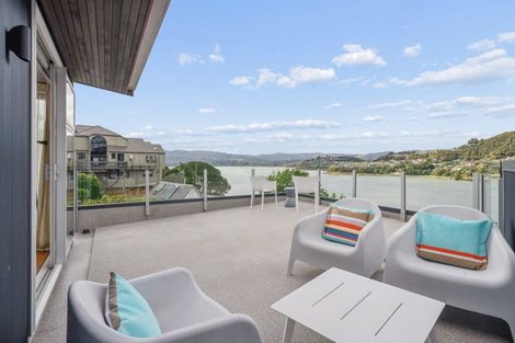 Photo of property in 22a Seaview Road, Paremata, Porirua, 5024