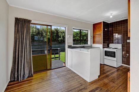 Photo of property in 3 Hickey Place, Opunake, 4616