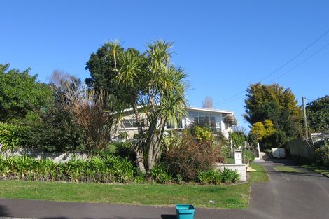 Photo of property in 3 Holden Avenue, Forest Lake, Hamilton, 3200