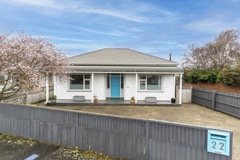 Photo of property in 22 Hargest Crescent, Saint Kilda, Dunedin, 9012