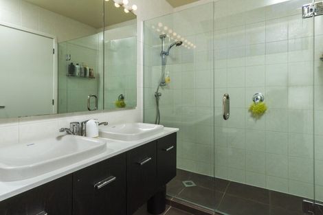 Photo of property in 1/15 Craig Road, Milford, Auckland, 0620