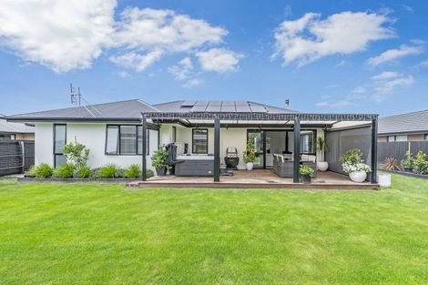 Photo of property in 33 Carston Street, Leeston, 7632