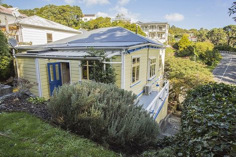 Photo of property in 1 Caprera Street, Melrose, Wellington, 6023