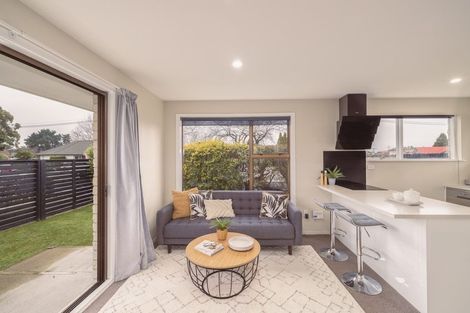 Photo of property in 1/78 Middlepark Road, Sockburn, Christchurch, 8042