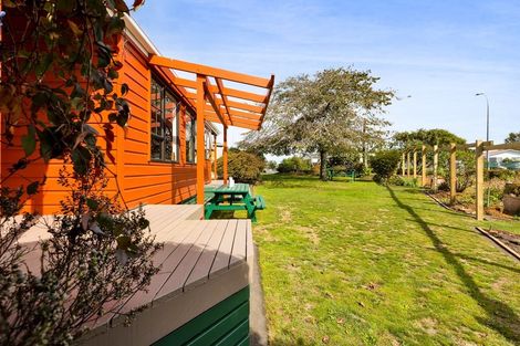 Photo of property in 13 Tuahu Place, Waitara, 4320