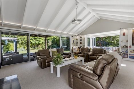 Photo of property in 32 Amber Close, Arthurs Point, Queenstown, 9371