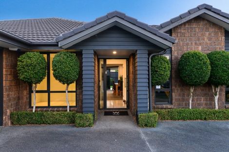 Photo of property in 10 Vantage Place, Flagstaff, Hamilton, 3210