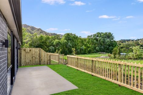 Photo of property in 10 Houpara Place, Papamoa, 3118