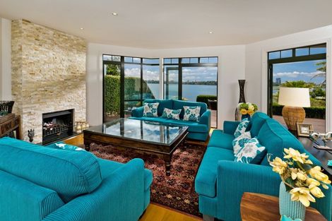 Photo of property in 4/76 Shakespeare Road, Milford, Auckland, 0620