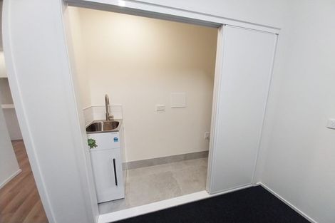 Photo of property in 61 Mangahoe Road, Mount Wellington, Auckland, 1062