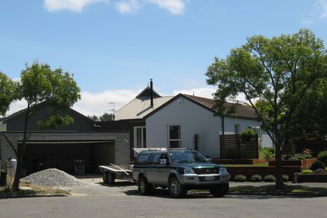 Photo of property in 18 Stormont Place Avonhead Christchurch City