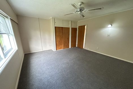 Photo of property in 220 Te Atatu Road, Te Atatu South, Auckland, 0610