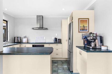 Photo of property in 9 Ashdonleigh Grove, Stoke, Nelson, 7011