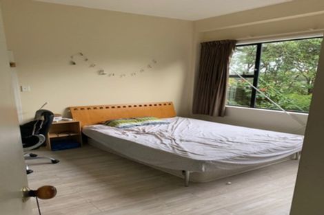 Photo of property in 46 Glen Vista Place, Bayview, Auckland, 0629