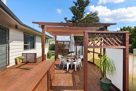 Photo of property in 26 Cypress Crescent, Pukete, Hamilton, 3200